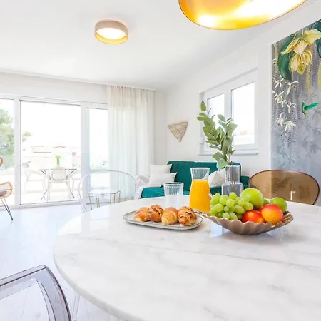 Appartement Fiori Boutique Promajna