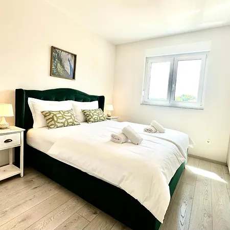 Fiori Boutique Apartment *
